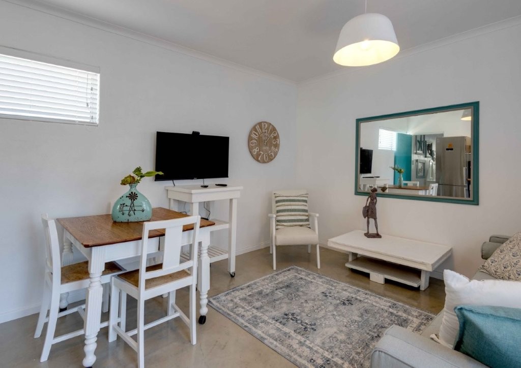 Seaside Escape Studio @ Onrus thumbnail 2